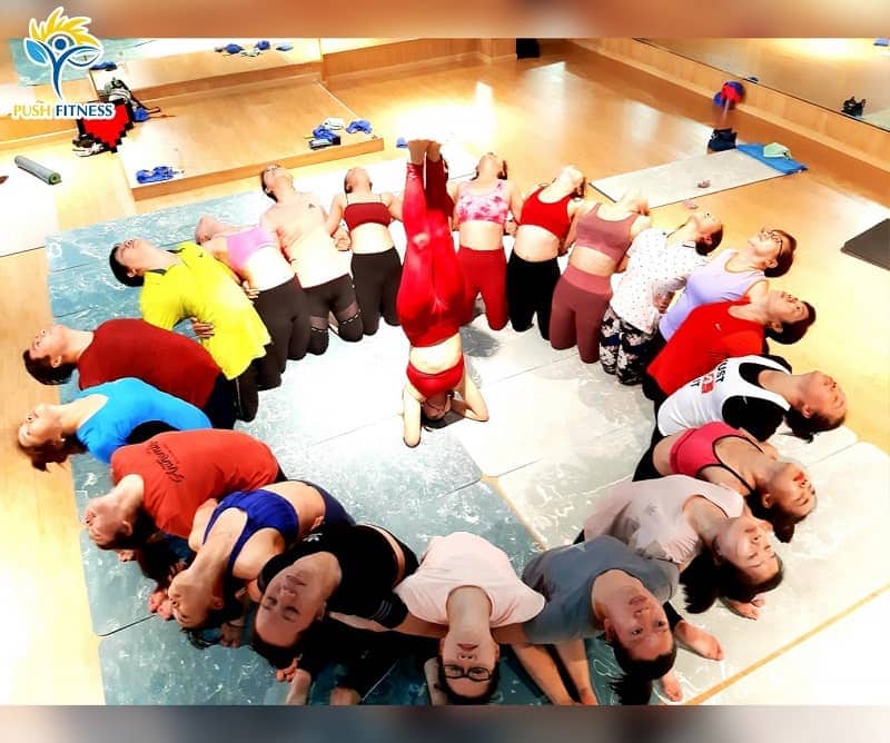 lớp học yoga phú nhuận Push Fitness Yoga & Center 